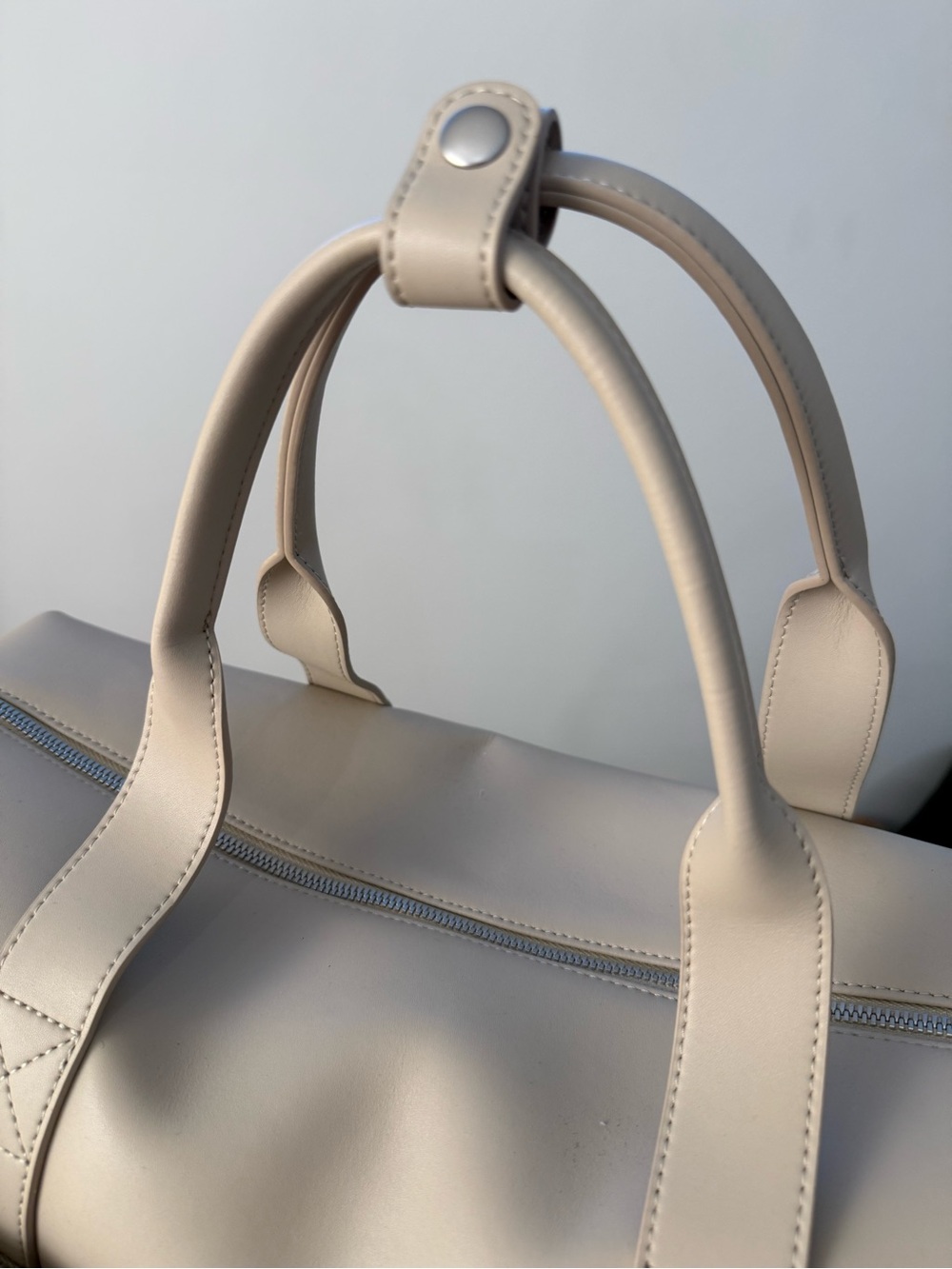 Monos Metro Duffel + Folio Kit Ivory Vegan Leather Travel Bag - Picture 5 of 16